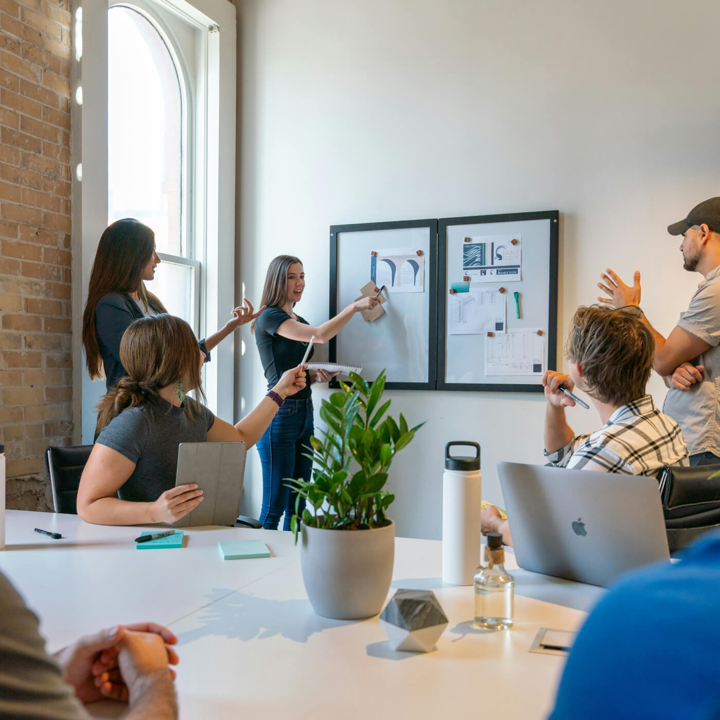 Photo showing AI in use